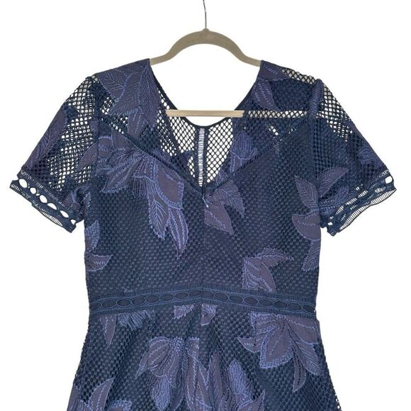 Adelyn Rae Navy Blue Lace Floral Shorts Romper | Size L - Picture 6 of 9